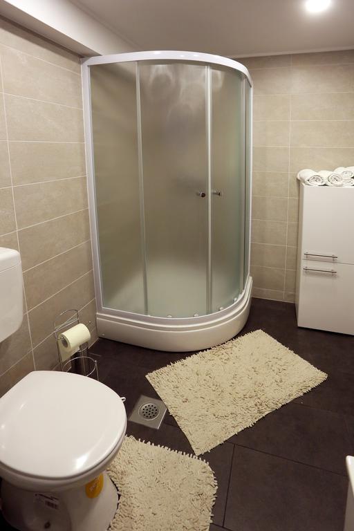 Apartment Travego II Osijek Habitación foto